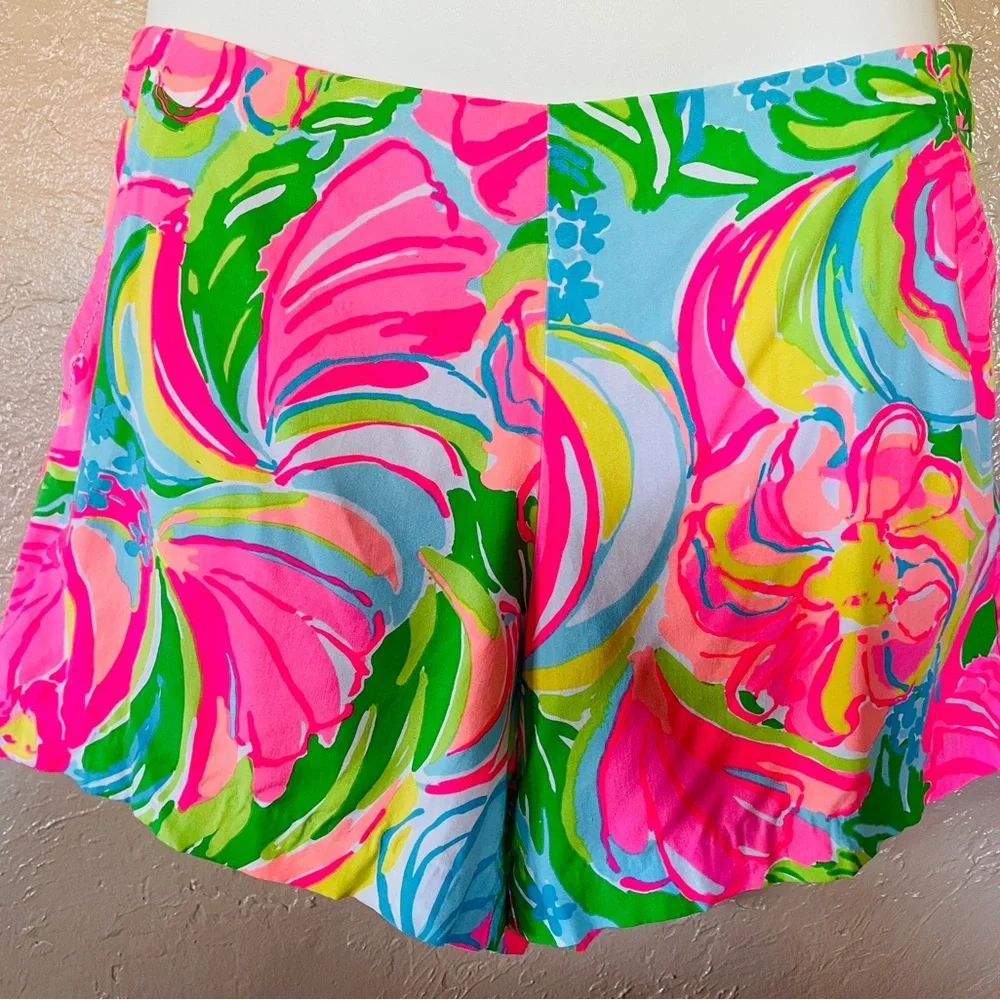 Lilly Pulitzer Bright Pink Multicolor Floral Print Shorts